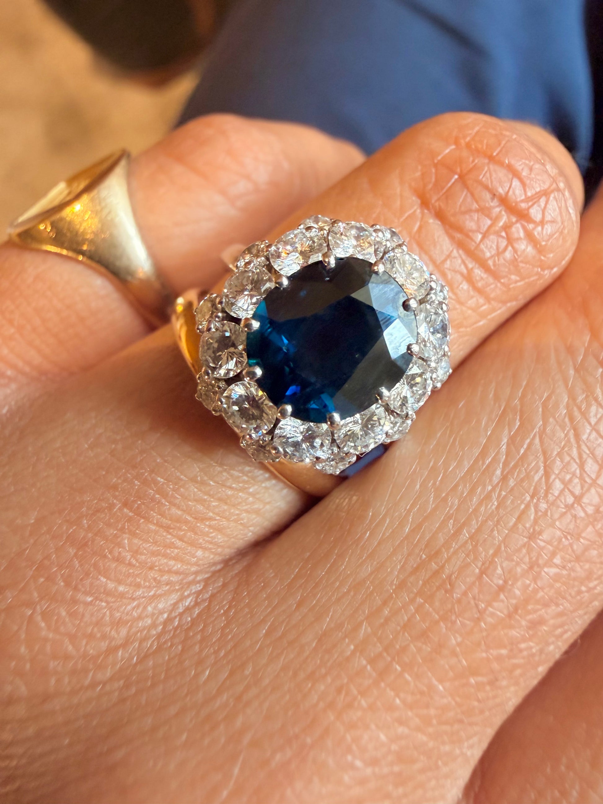 "Annabelle" Bague en or blanc saphir et diamants