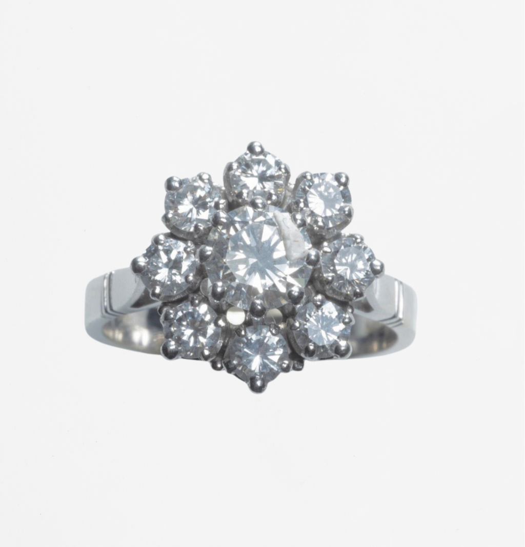 Bague Marguerite en platine et diamants