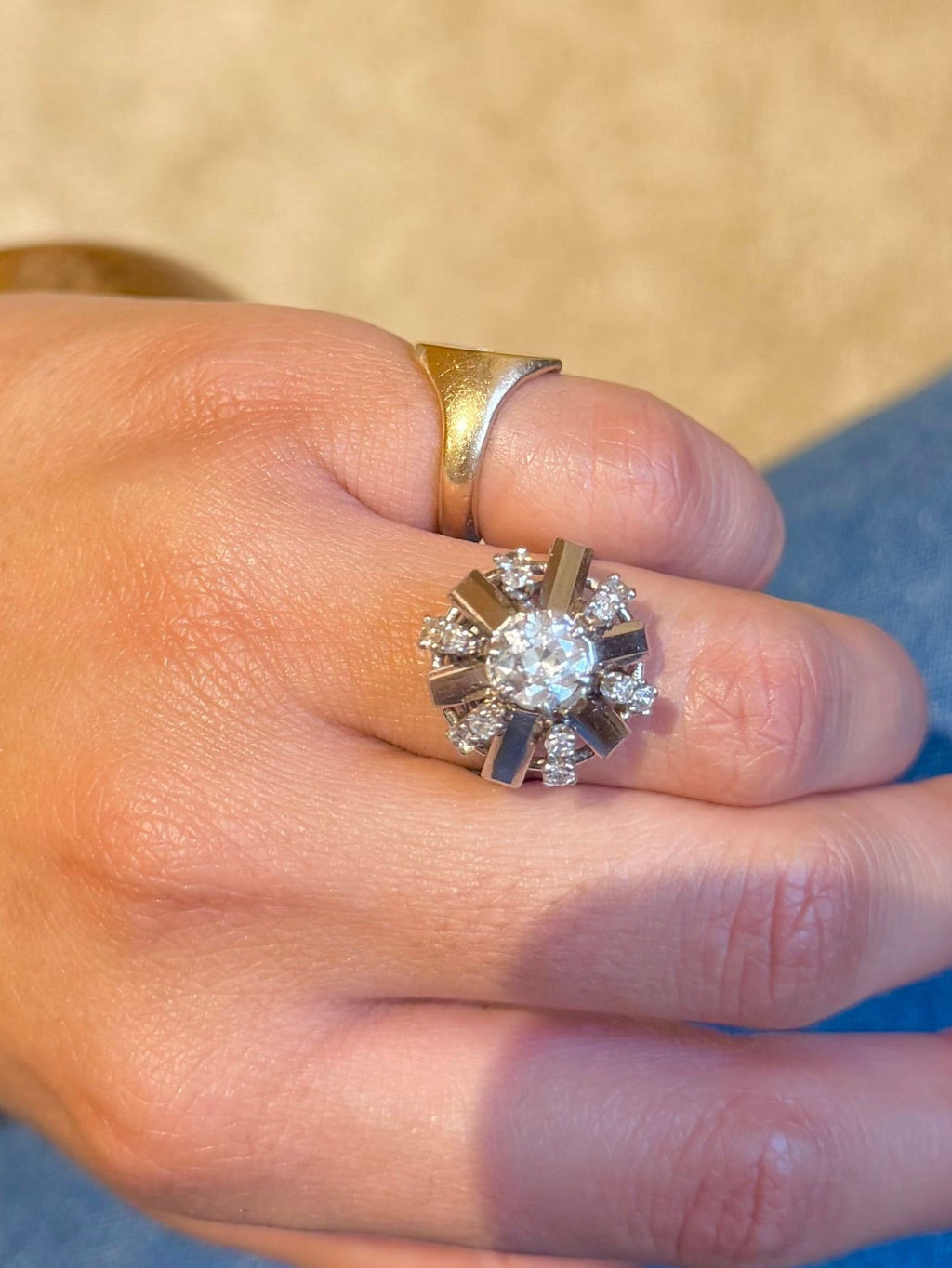 "Sidonie" Bague Art déco en platine et diamants