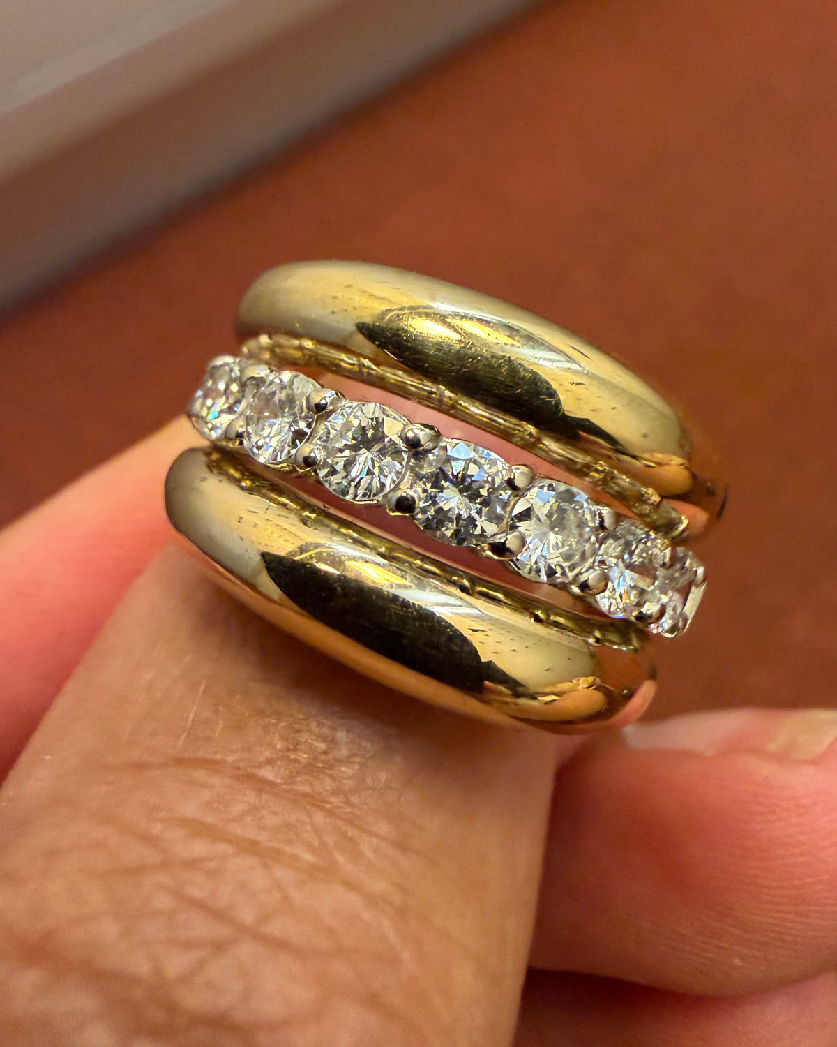 "Bénédicte" Bague bandeau en or jaune et diamants