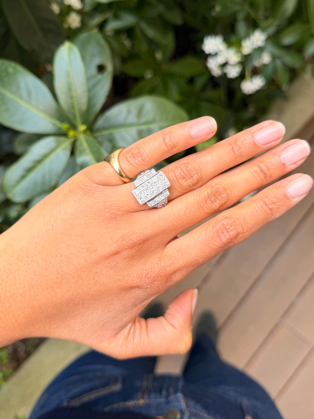 "Armelle" Bague Art déco, en platine et diamants