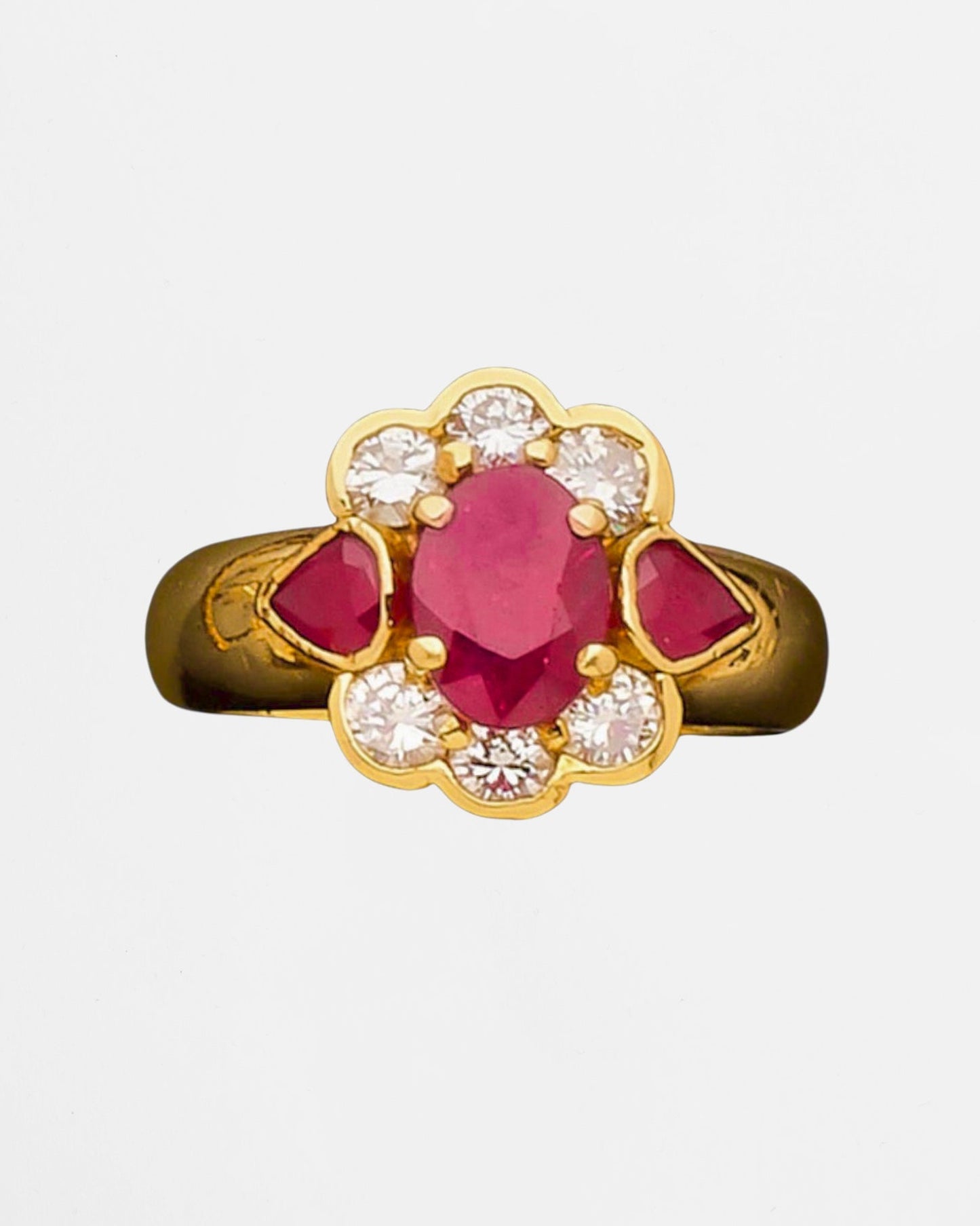 "Penelope" Ring in yellow gold, rubies and diamonds
