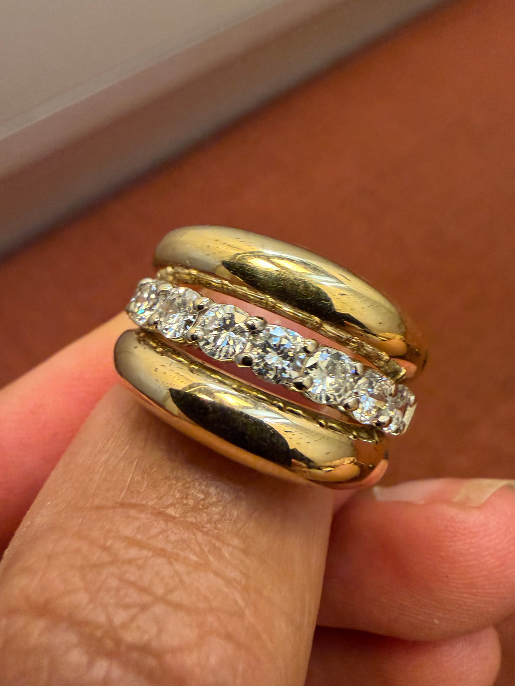 "Bénédicte" Bague bandeau en or jaune et diamants