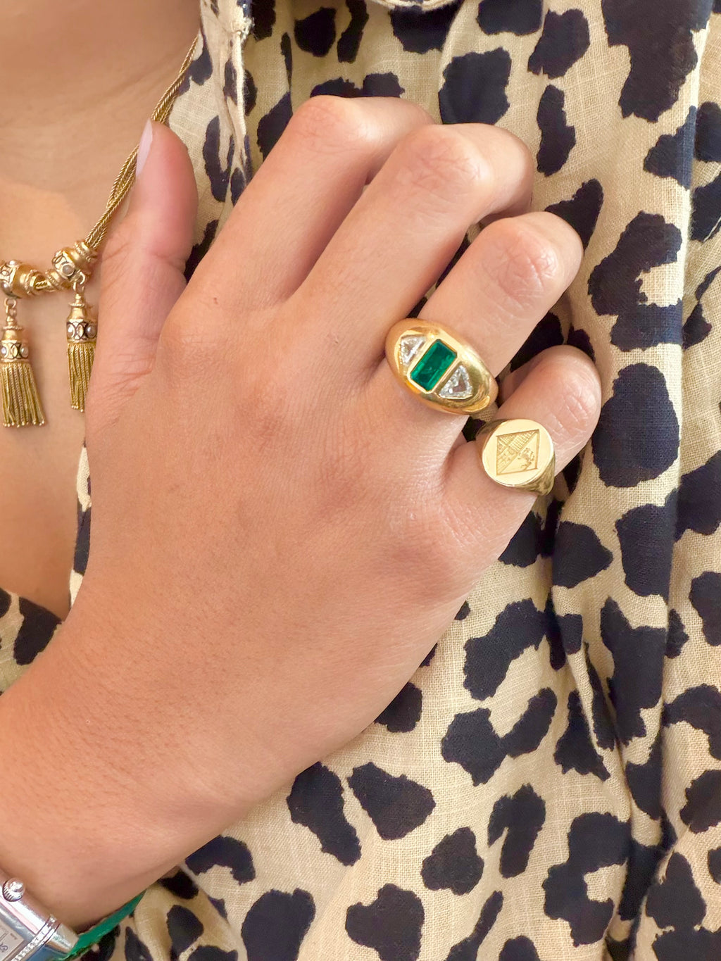 "Adèle" Bague Jonc en or jaune, émeraude et diamants