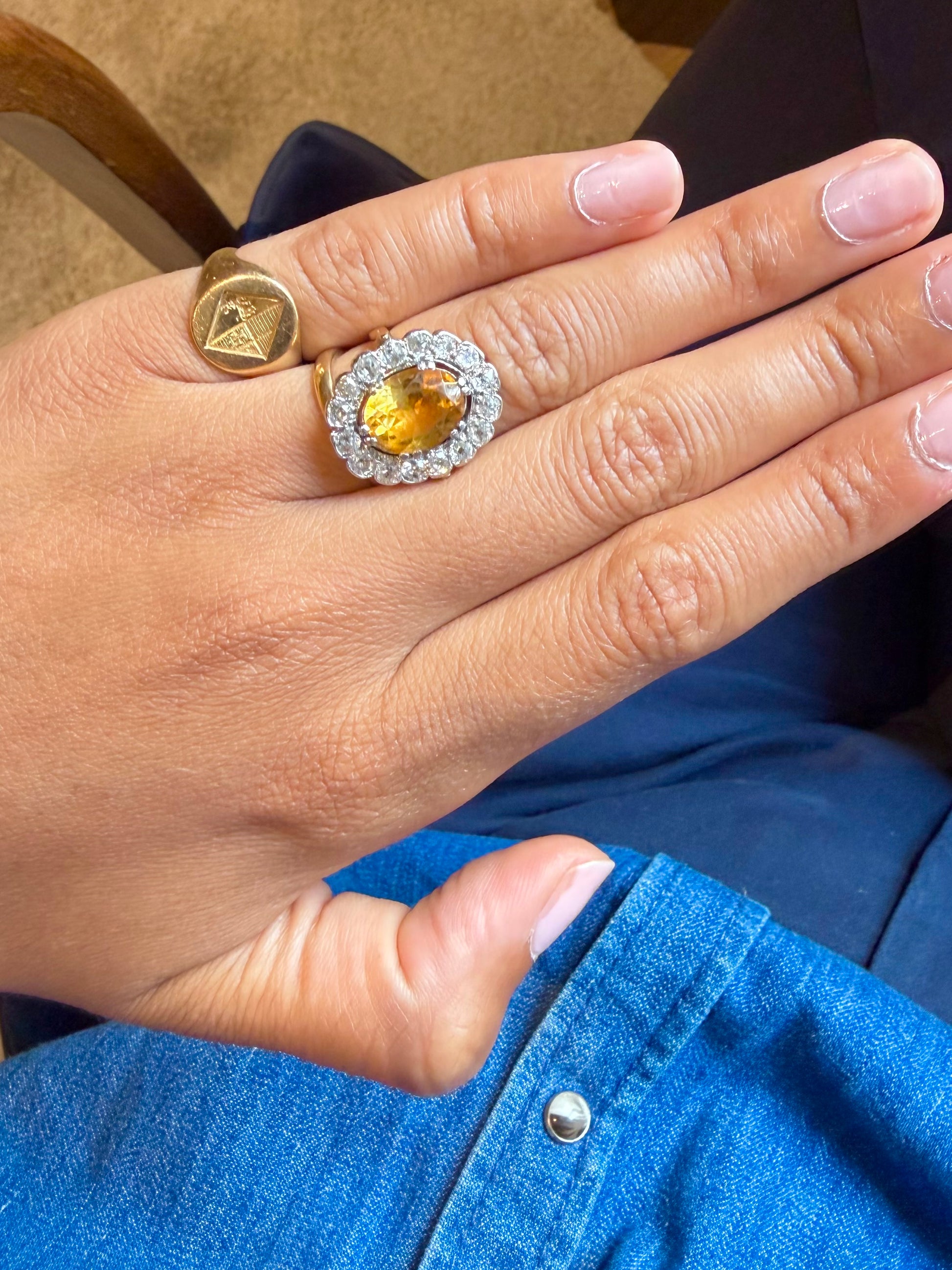 "Charlotte" Bague Pompadour en or jaune, platine citrine et diamants