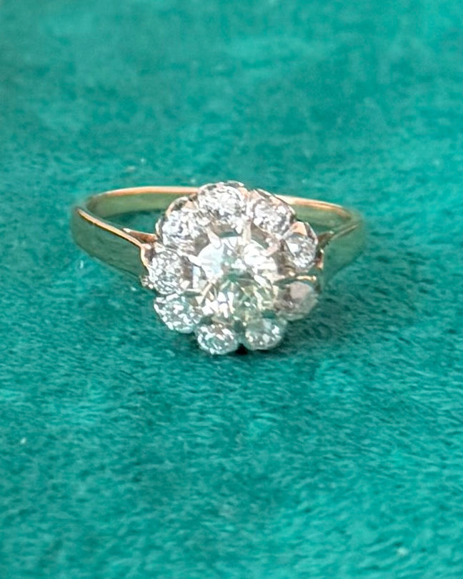 "Gabrielle" Bague Marguerite en or jaune et diamants