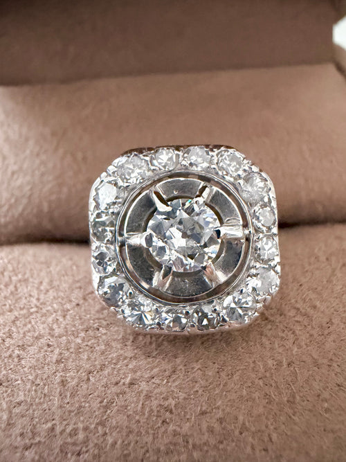 "Laeticia"  Bague art déco or blanc et diamants 1,5 carats
