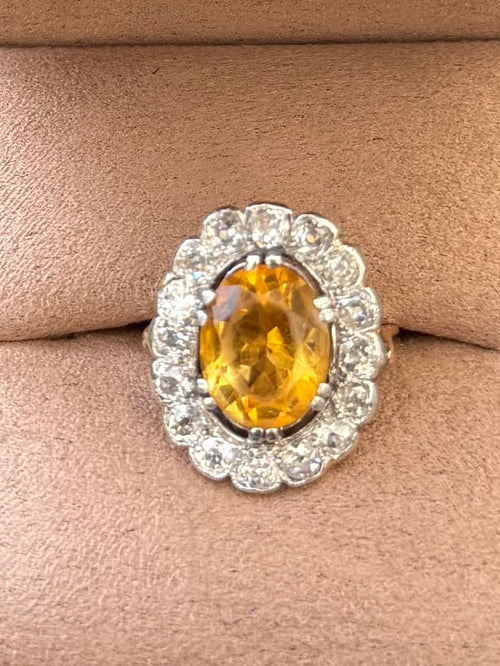 "Charlotte" Bague Pompadour en or jaune, platine citrine et diamants