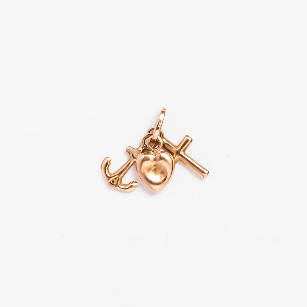 Pendentif Croix, ancre et cœur en or jaune
