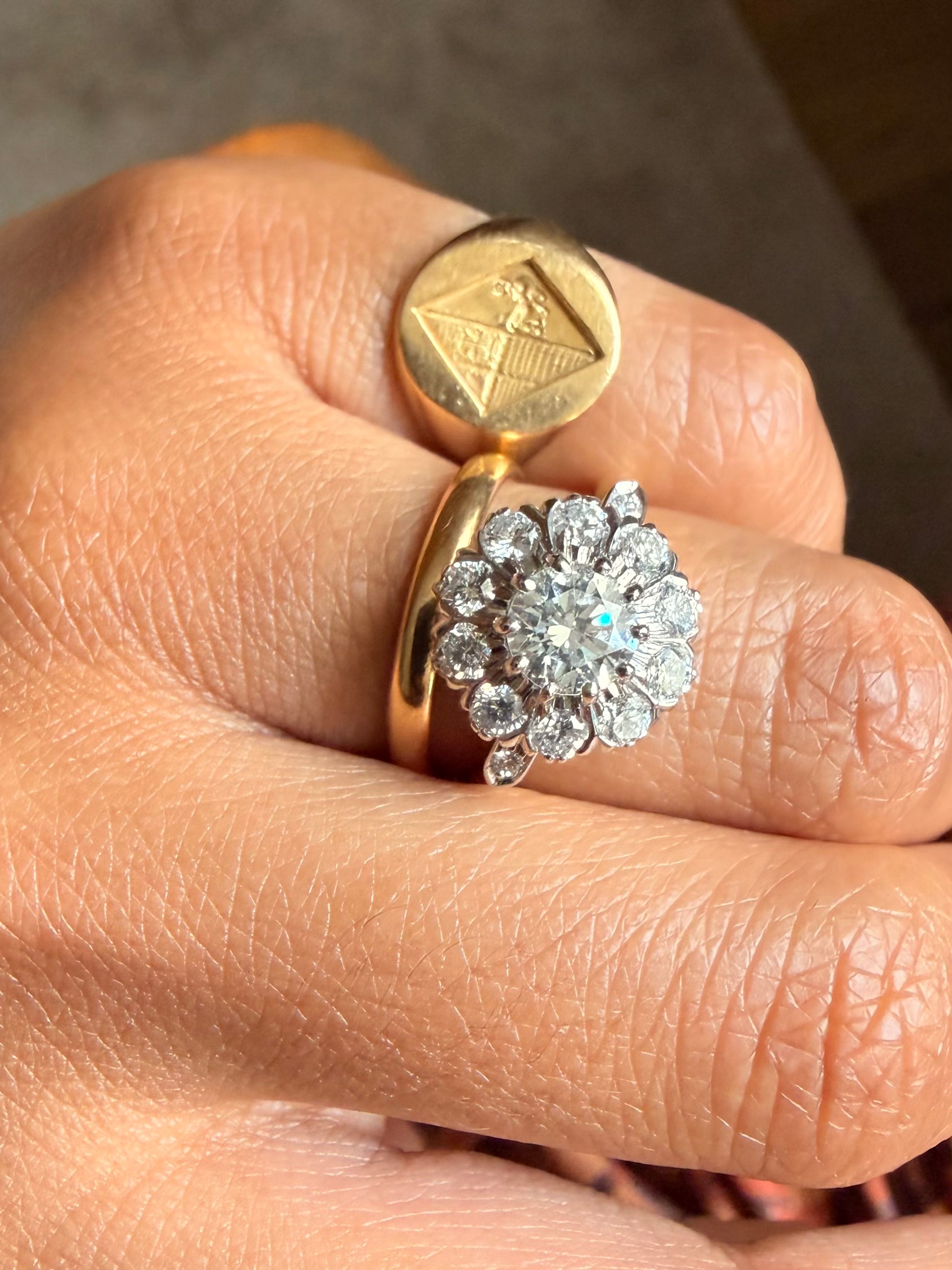 "Gabrielle" Bague Marguerite en or jaune, or blanc et diamants