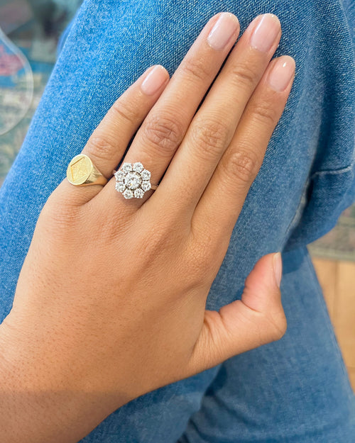 "Olympe" Bague Marguerite en or blanc, platine et diamants