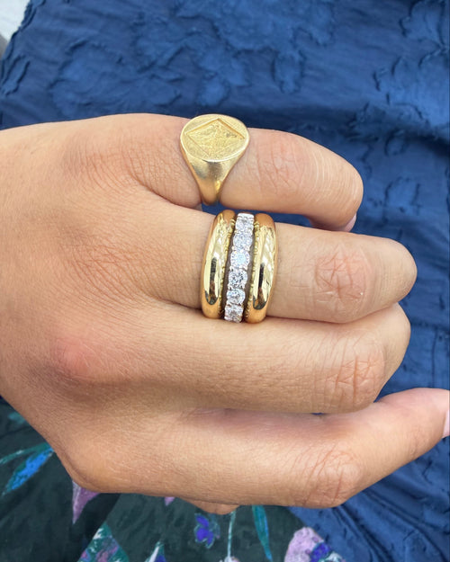 "Bénédicte" Bague bandeau en or jaune et diamants