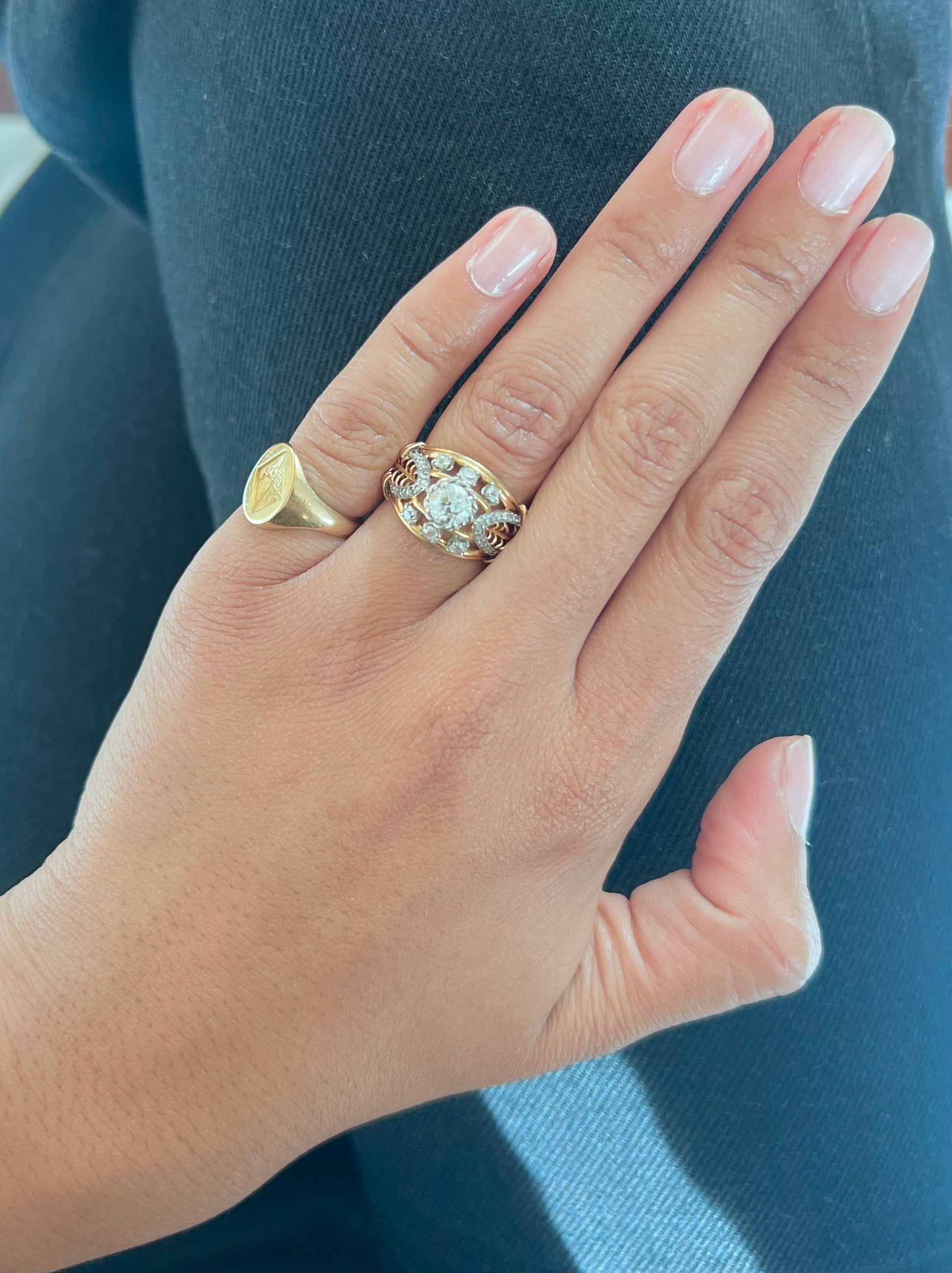 «Bertille» Bague Dôme en or rose et diamants