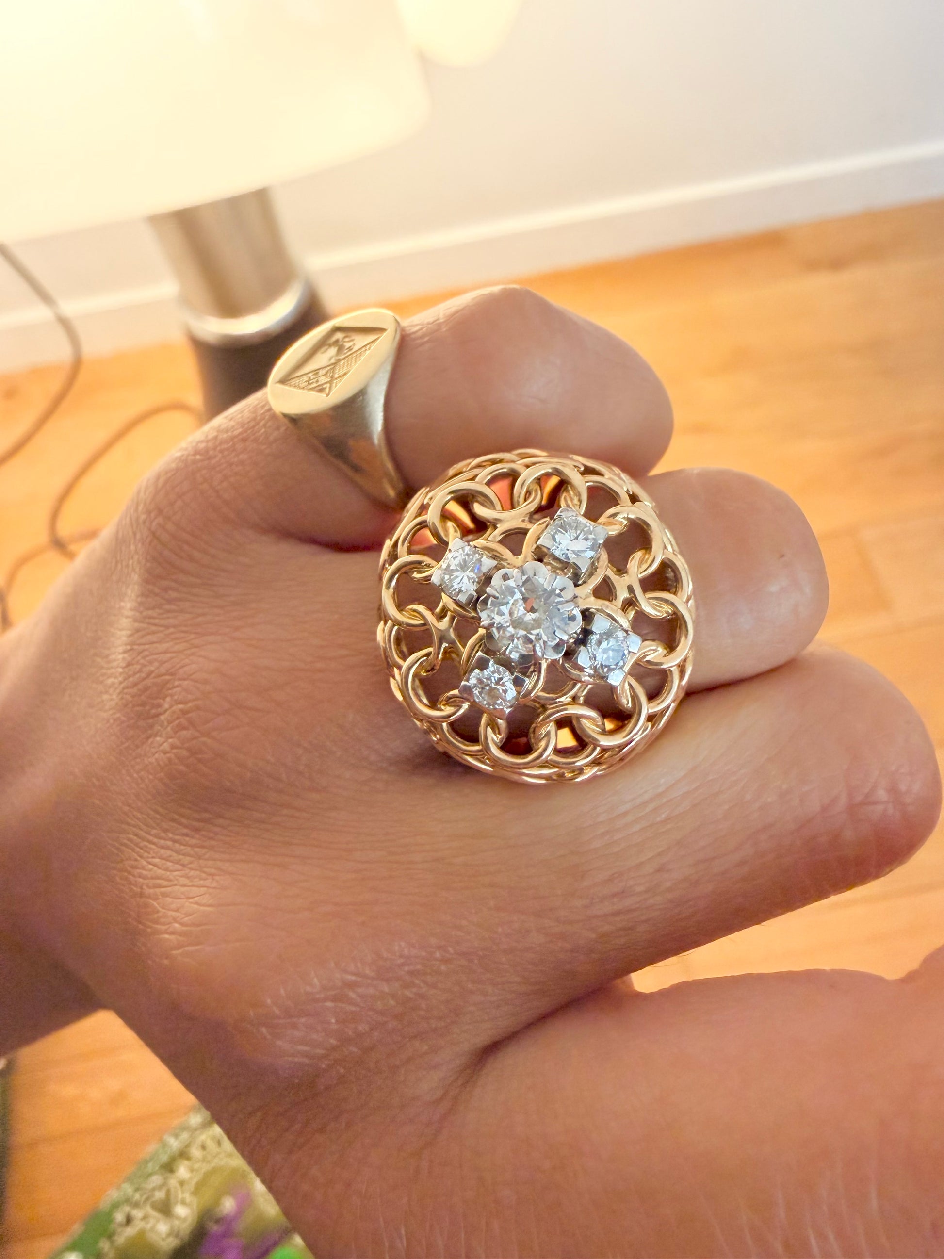 " Sultane" Bague Cocktail en or jaune, platine et diamants