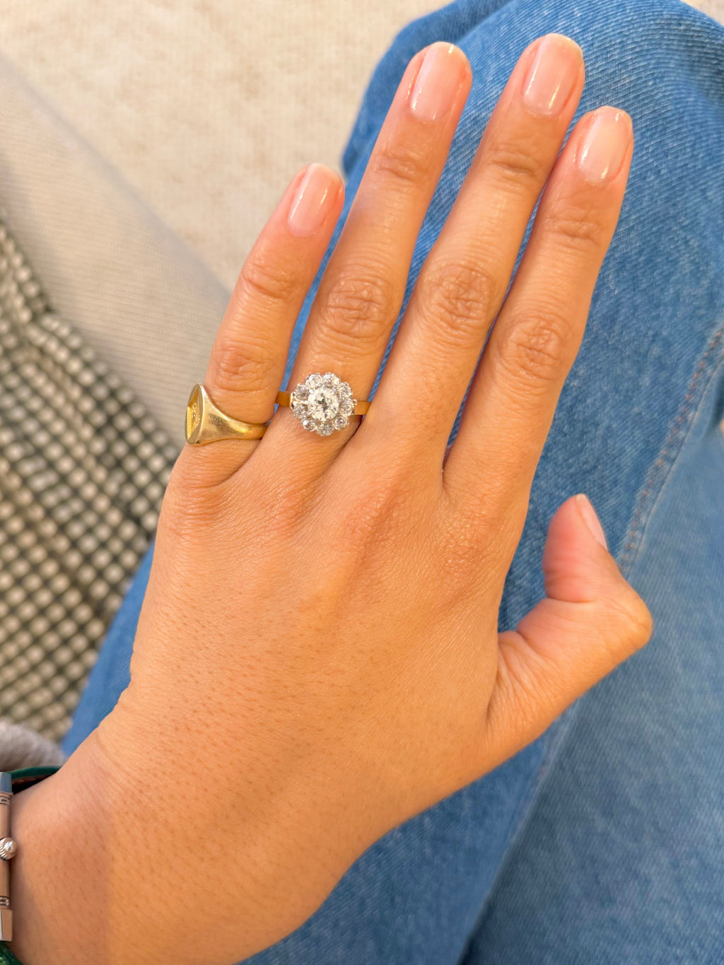"Gabrielle" Bague Marguerite en or jaune et diamants