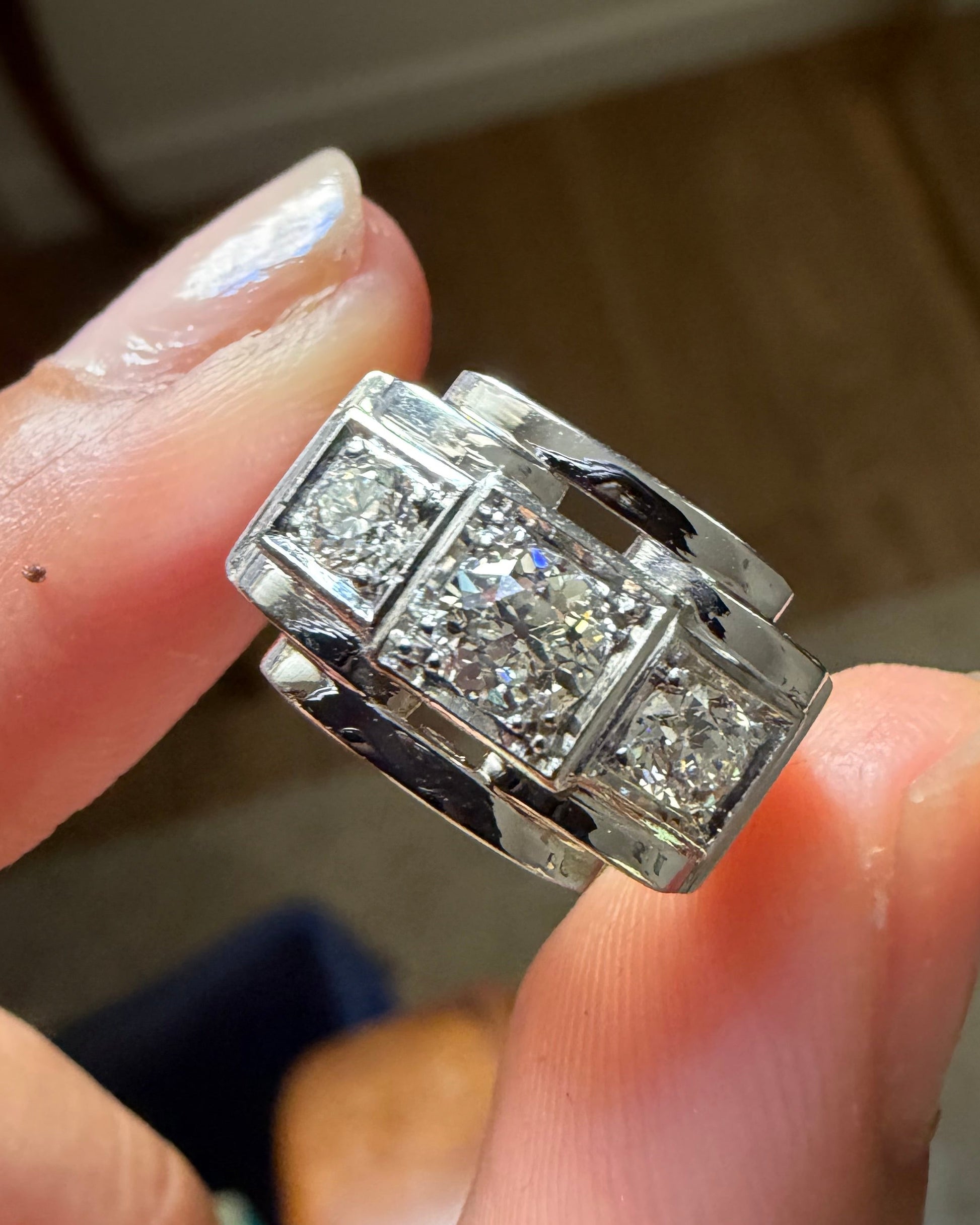 "Justine" Bague Tank en platine et diamants
