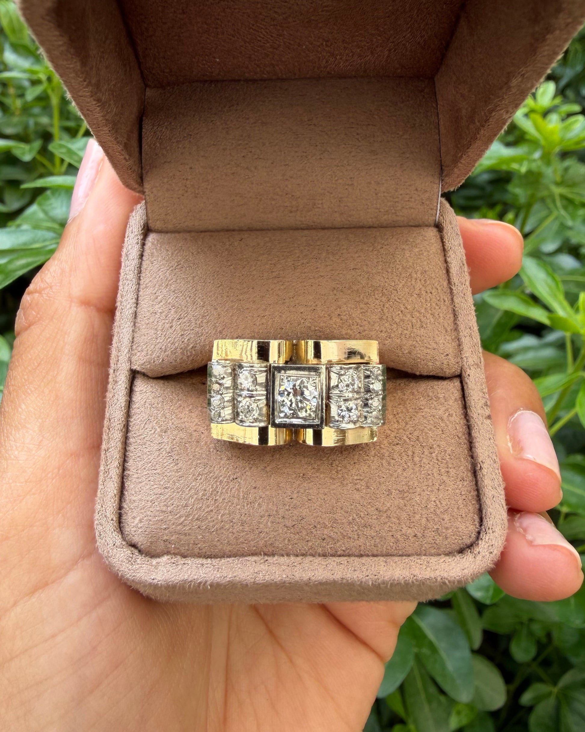 "Maxime" Bague Tank en or jaune, platine et diamants