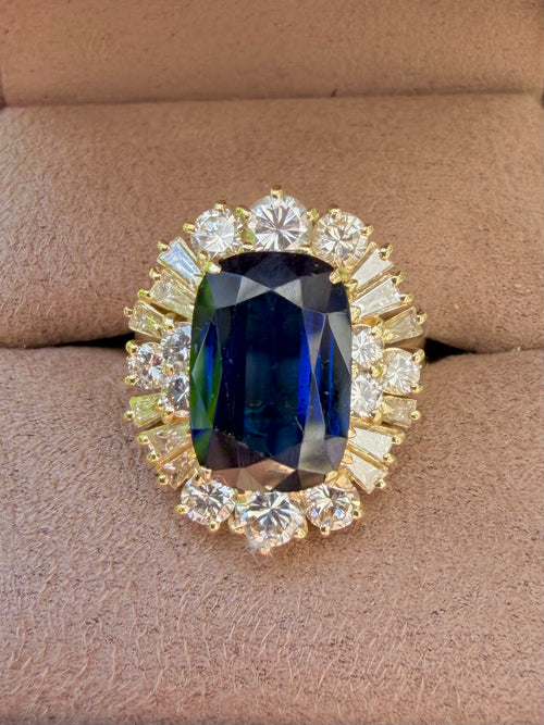 "Adèle" Bague Pompadour en or jaune, saphir et diamants
