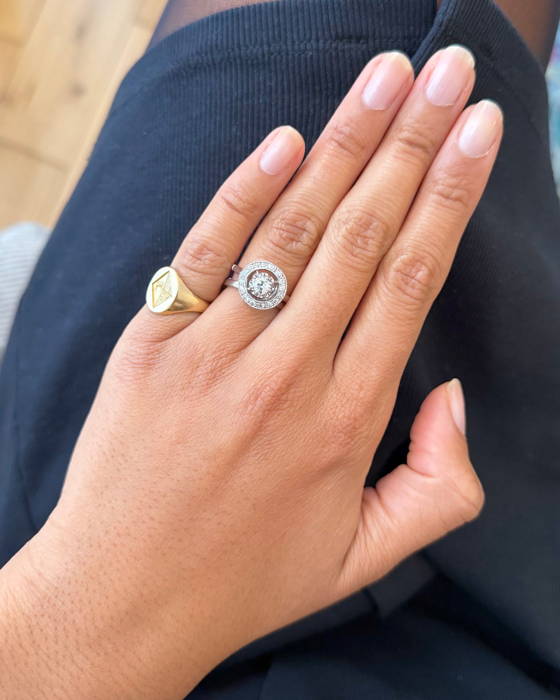 «Marion» Bague Art déco en platine et diamants
