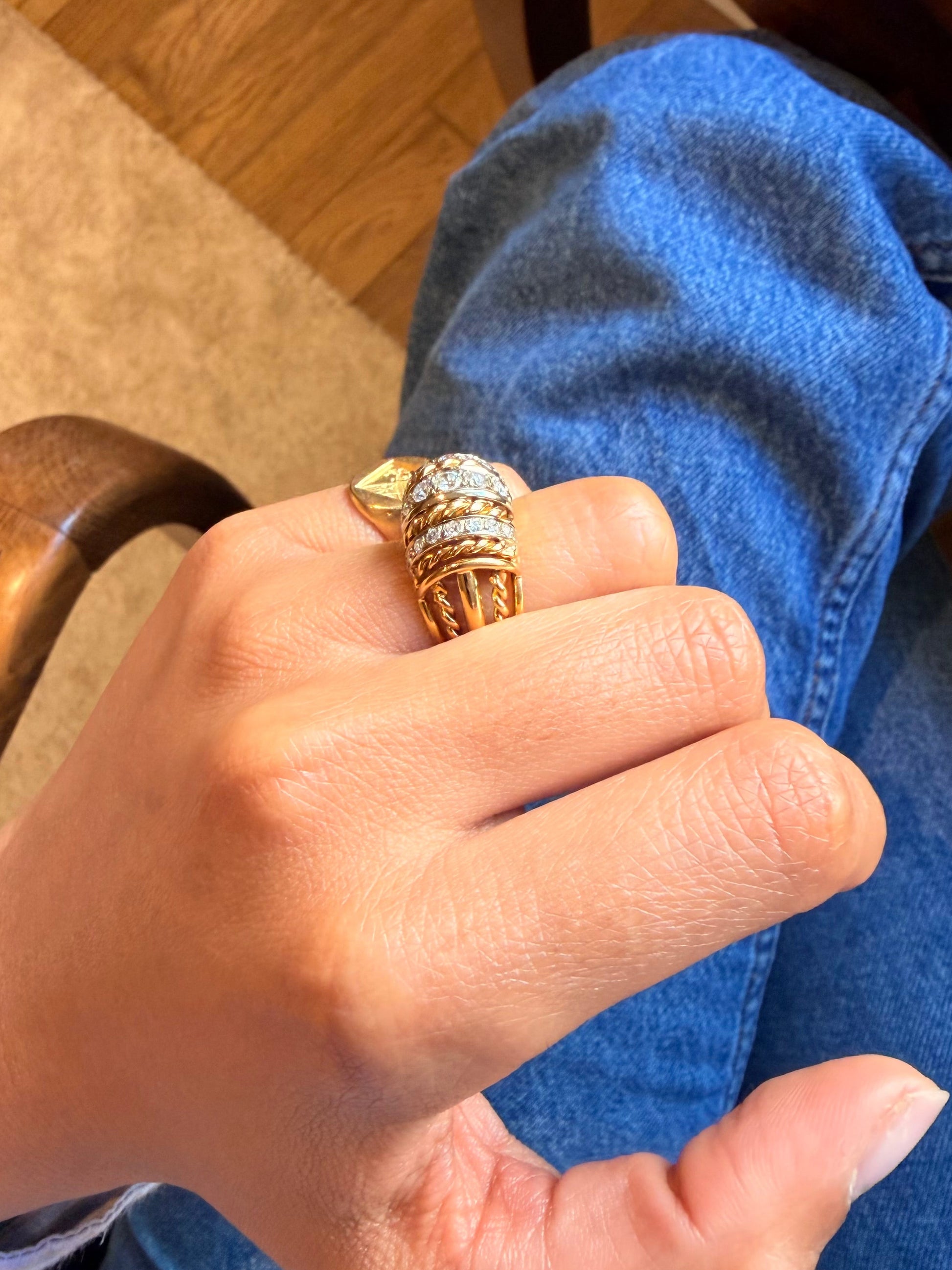 "Zita" Bague Dôme en or jaune et diamants