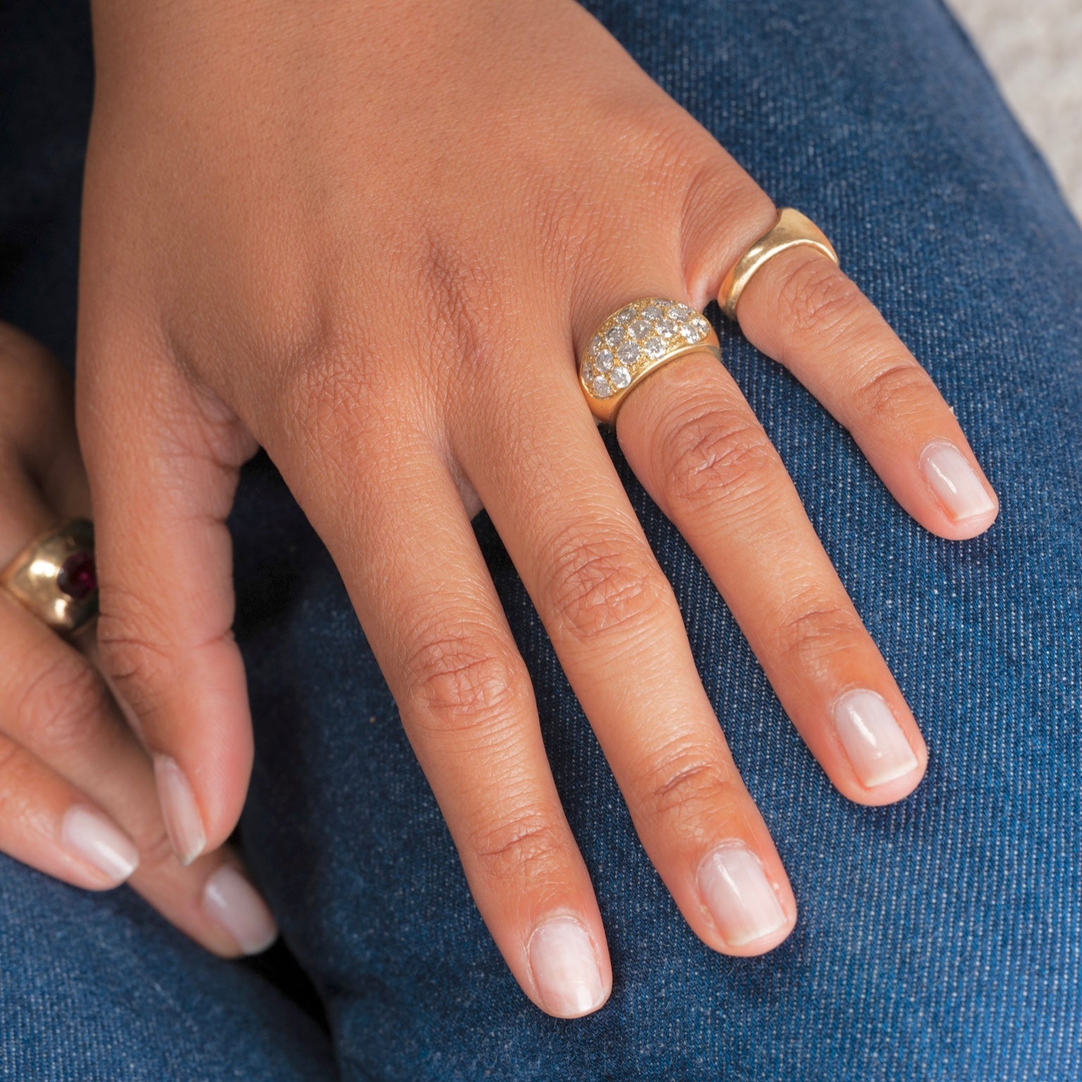 Bague Jonc en or jaune et diamants