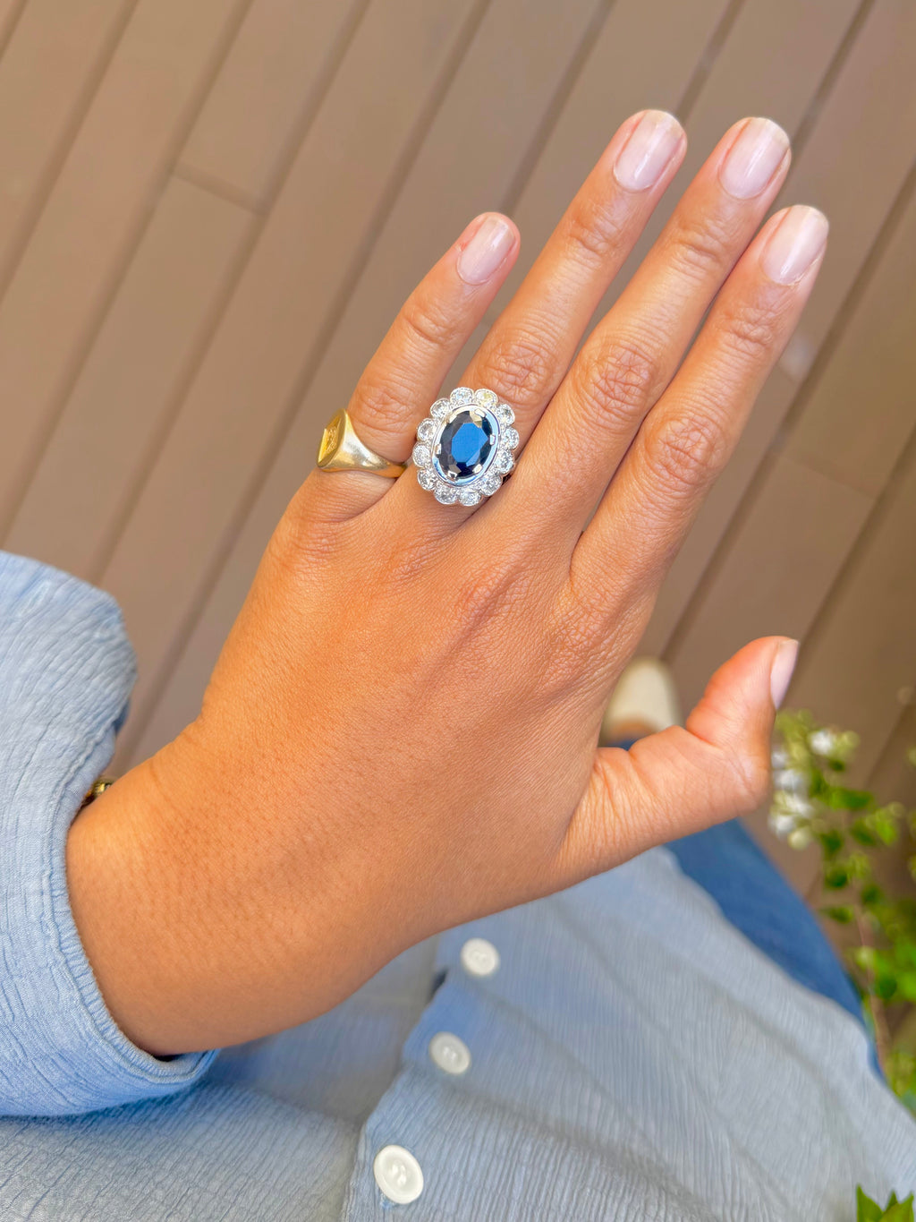 « Adèle » Bague Pompadour saphir et diamants