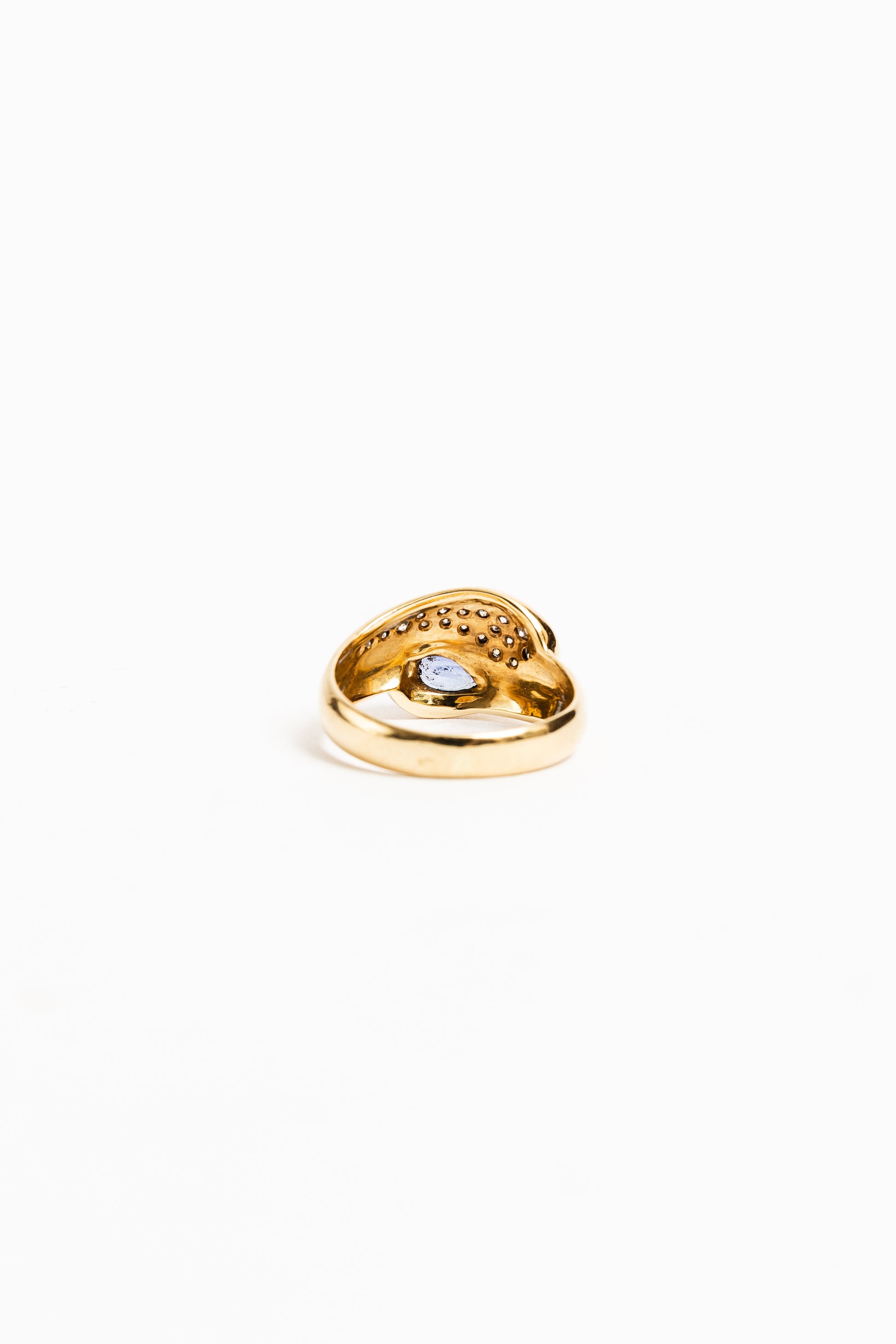 "Julie" Bague en or jaune, saphir et diamants