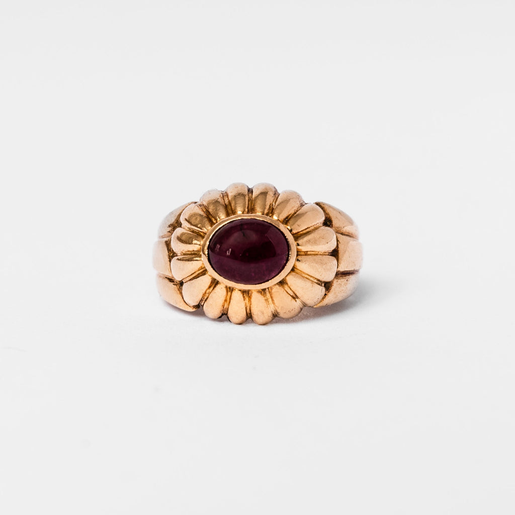 Bague Dôme en or jaune et grenat
