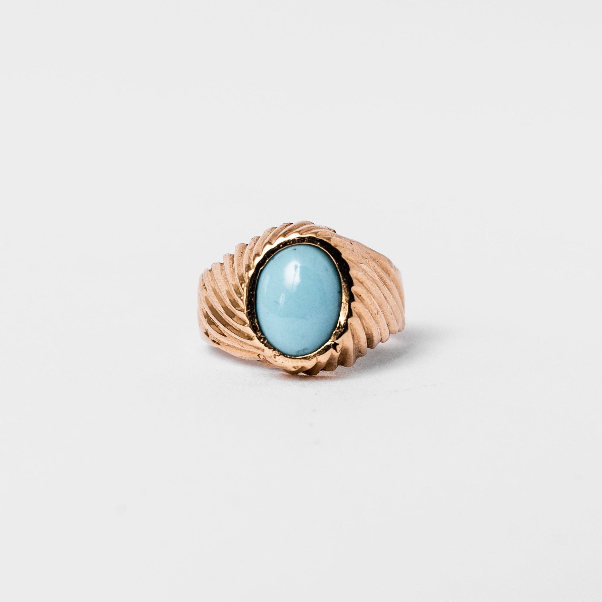Bague Chevalière en or jaune et turquoise