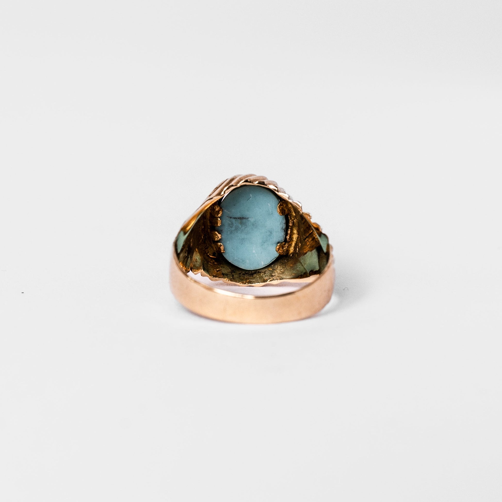 Bague Chevalière en or jaune et turquoise