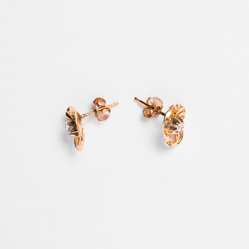 Boucles d'oreilles en or jaune et diamants