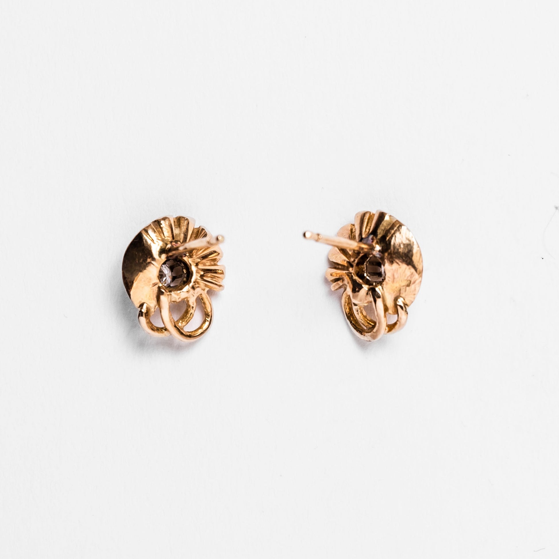 Boucles d'oreilles en or jaune et diamants