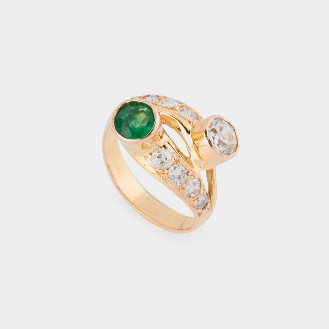 Bague Toi et moi en or jaune, émeraude et diamants