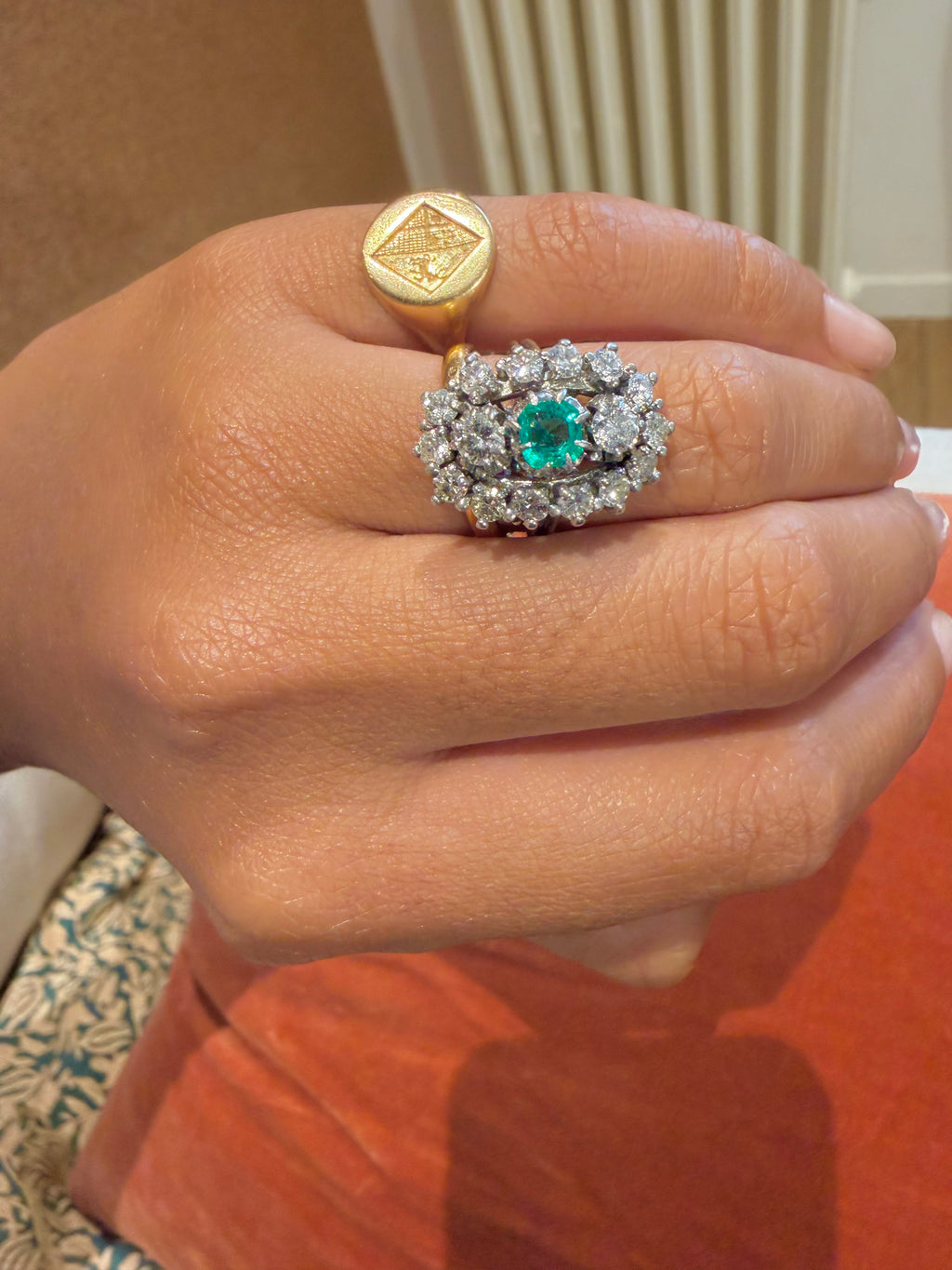 "Louison" Bague Marquise en platine émeraude  et diamants