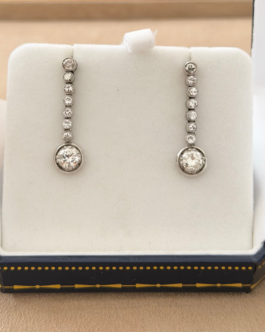 White gold, platinum and diamond earrings