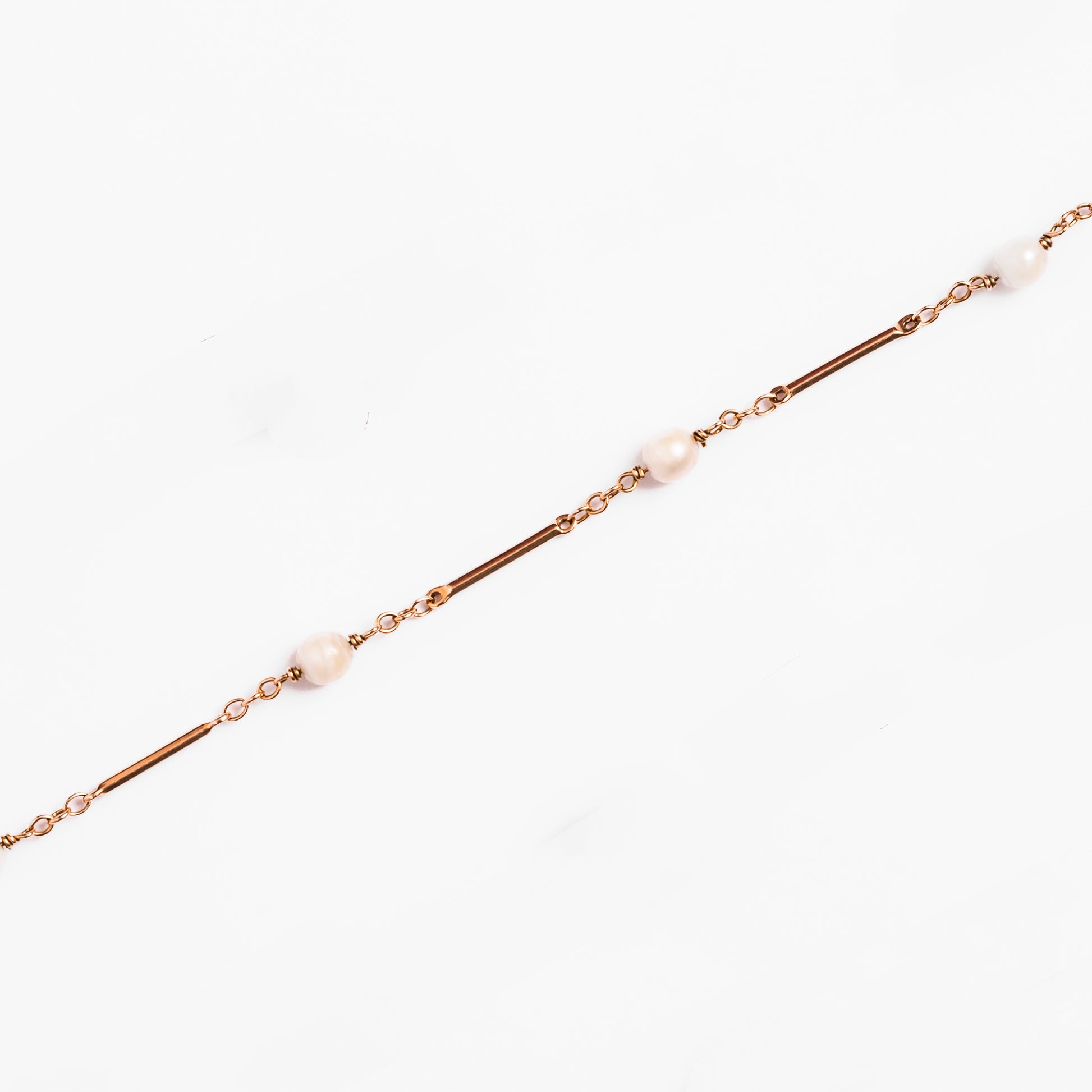 Bracelet en or jaune et perles de culture