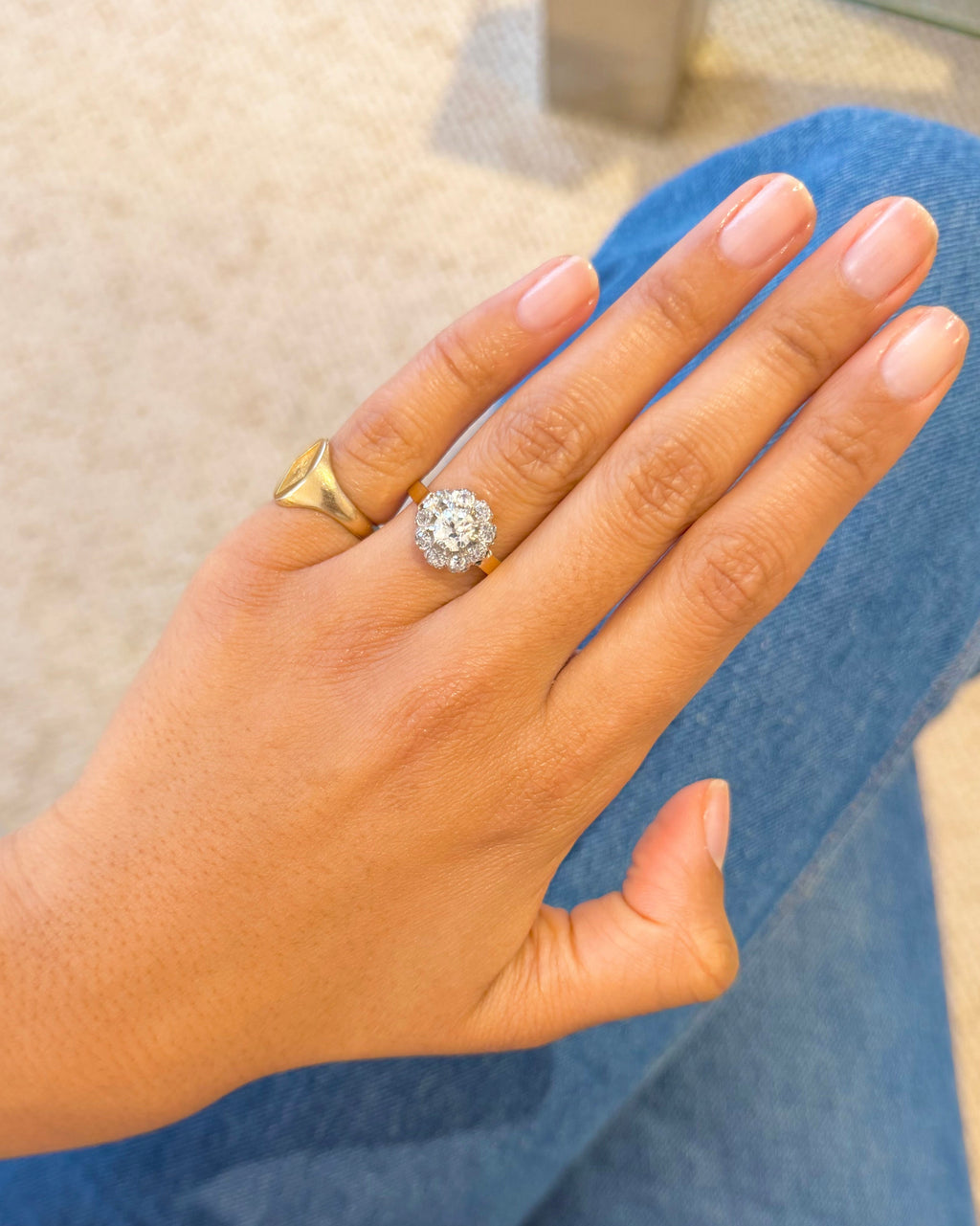 "Gabrielle" Bague Marguerite en or jaune et diamants