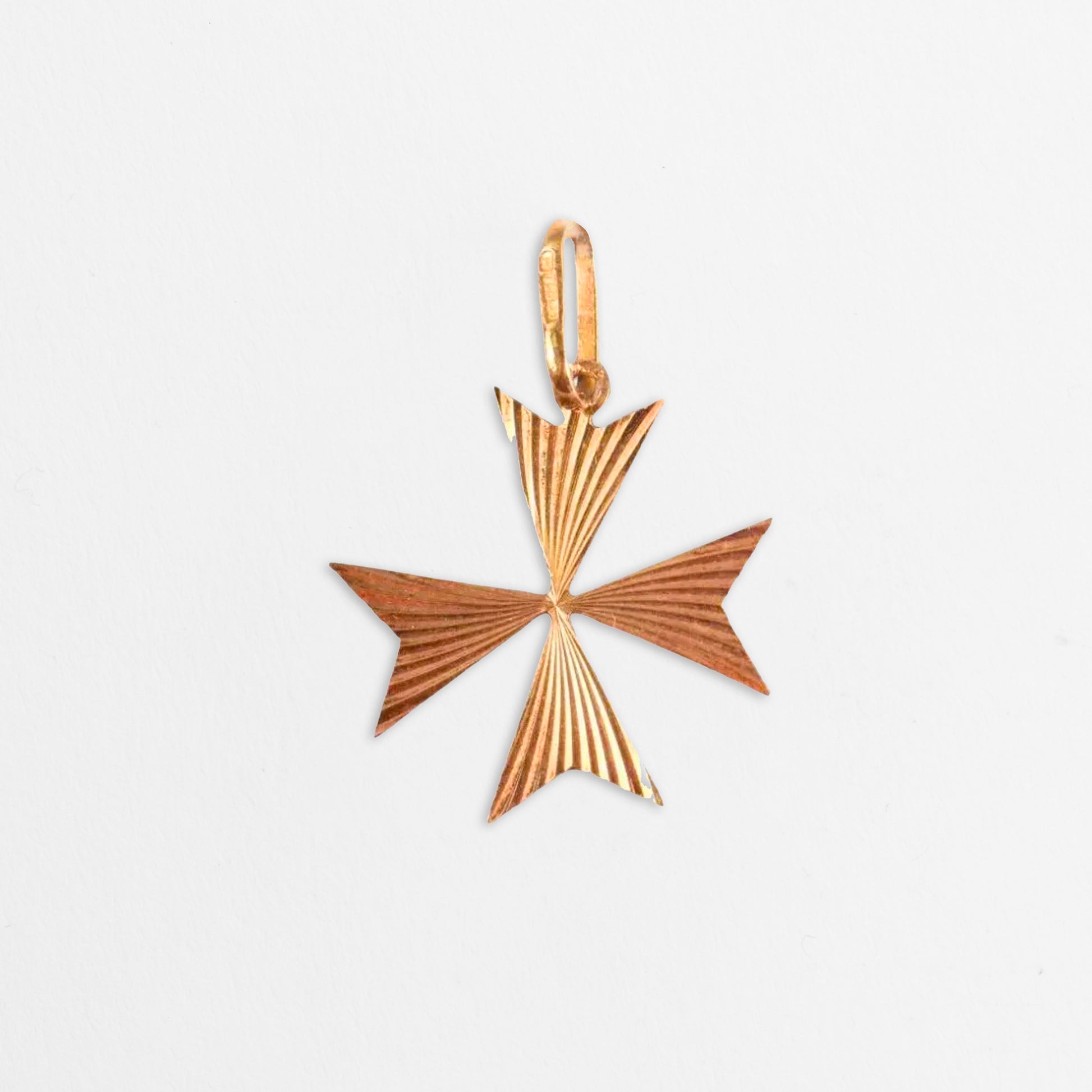 Pendentif Croix de Malte en or jaune