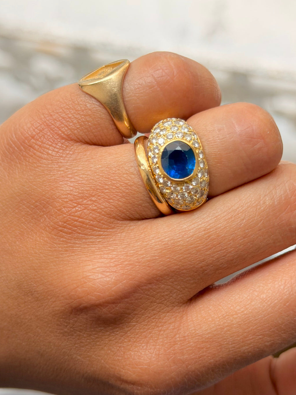 « Soïzic » Bague Jonc or jaune saphir et diamants