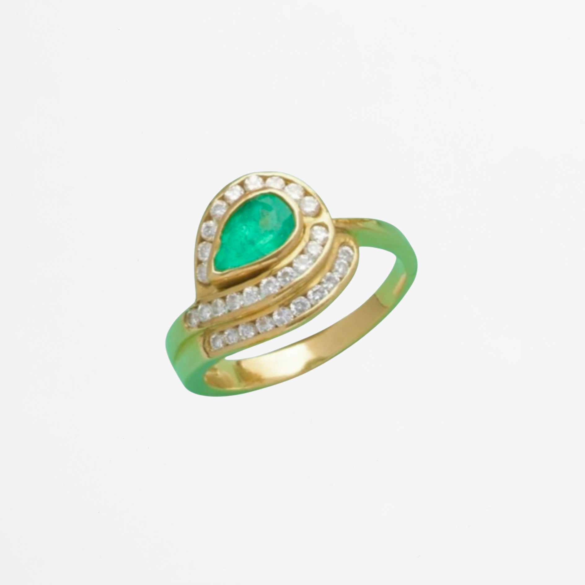 Bague tourbillon en or jaune émeraude et diamants