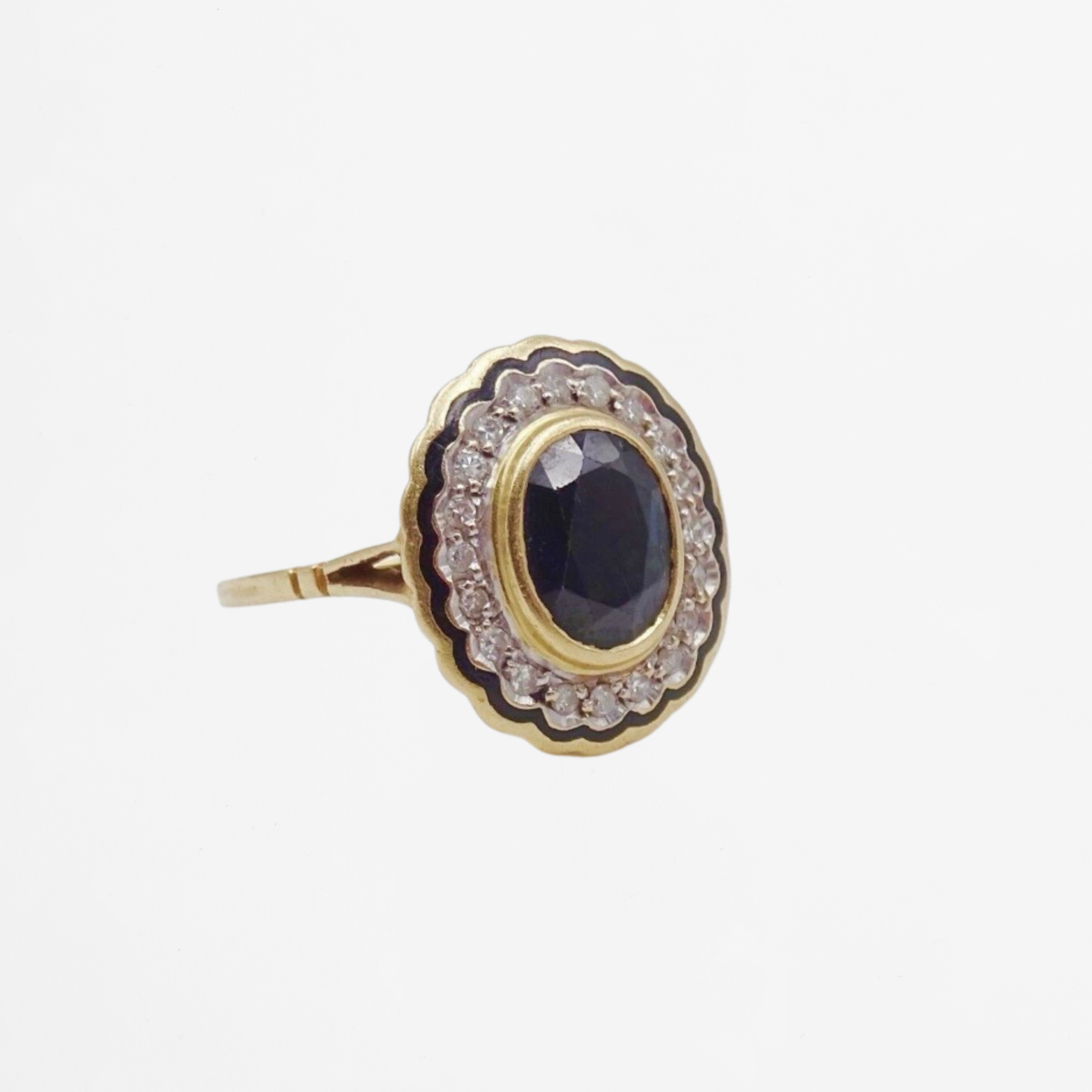 Bague Marguerite en or jaune, saphir et diamants