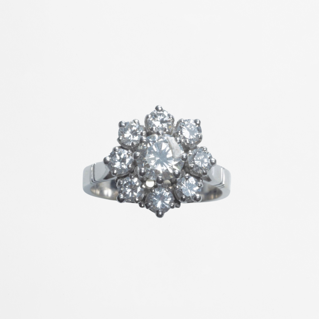 Bague Marguerite en platine et diamants