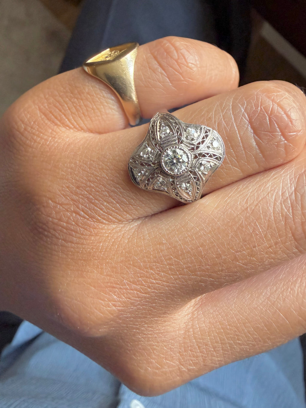 "Angelique" Bague art déco en platine et diamants