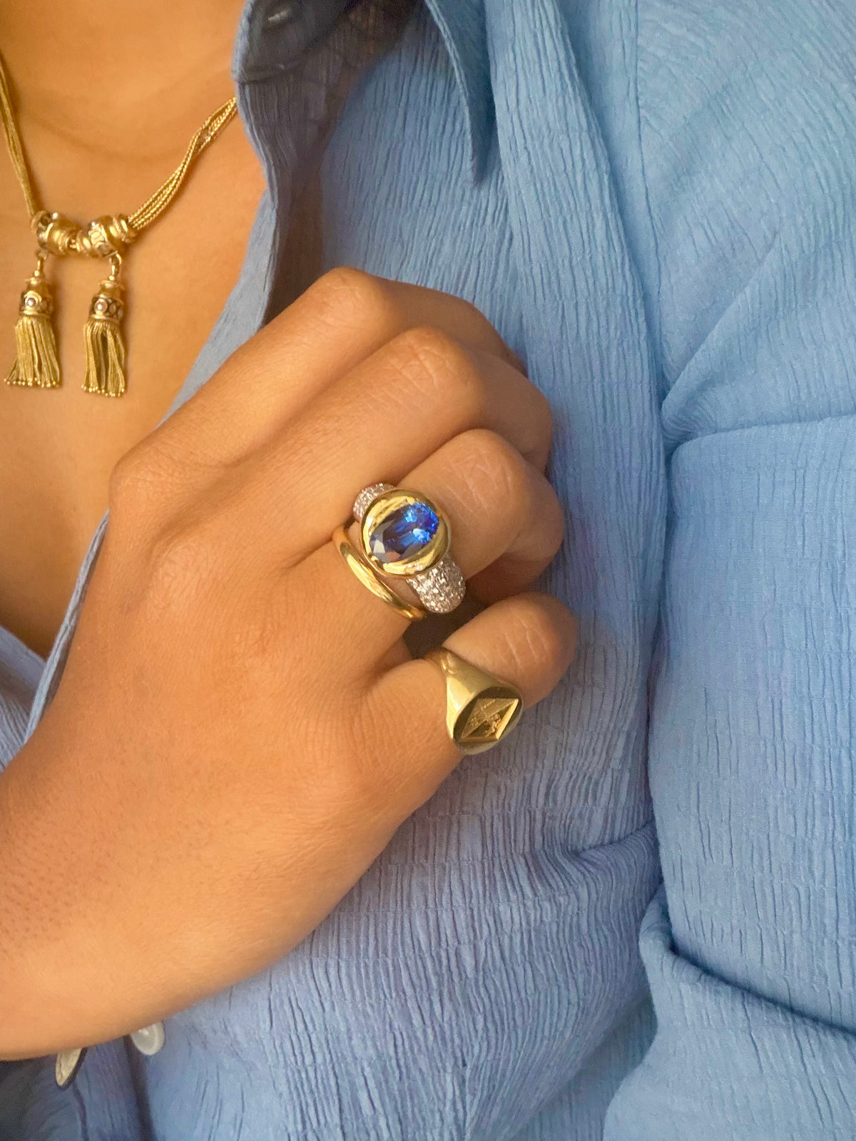 "Léonie" Bague Jonc en or jaune, or blanc saphir et diamants
