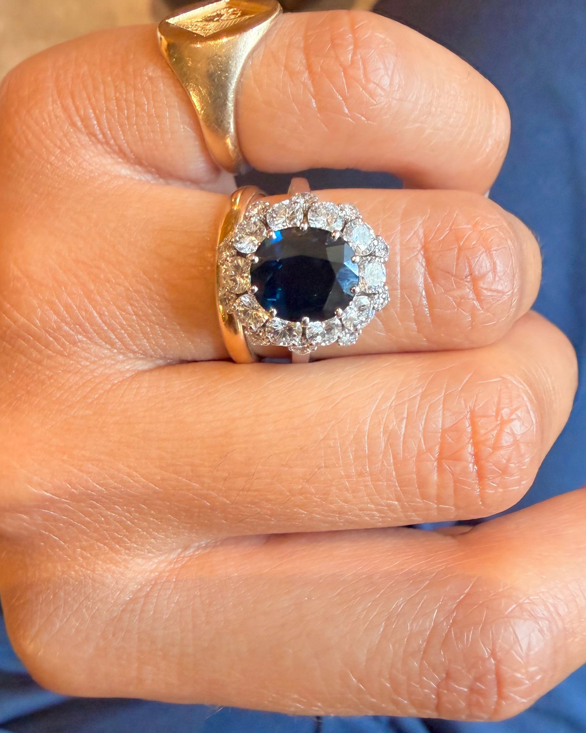 "Annabelle" Bague en or blanc saphir et diamants