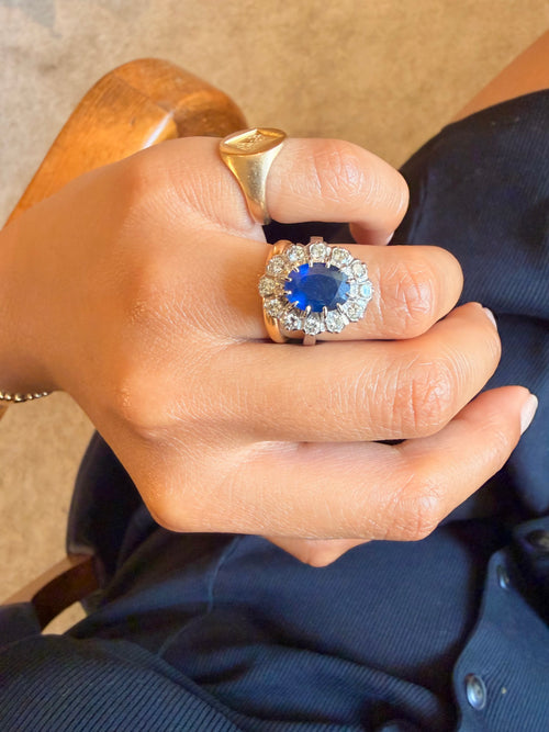 « Suzon » Bague Marguerite en or blanc, saphir et diamants