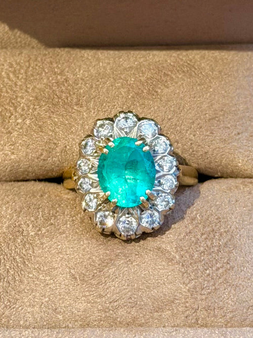 "Madeleine" Bague Marguerite en or jaune, platine émeraude et diamants