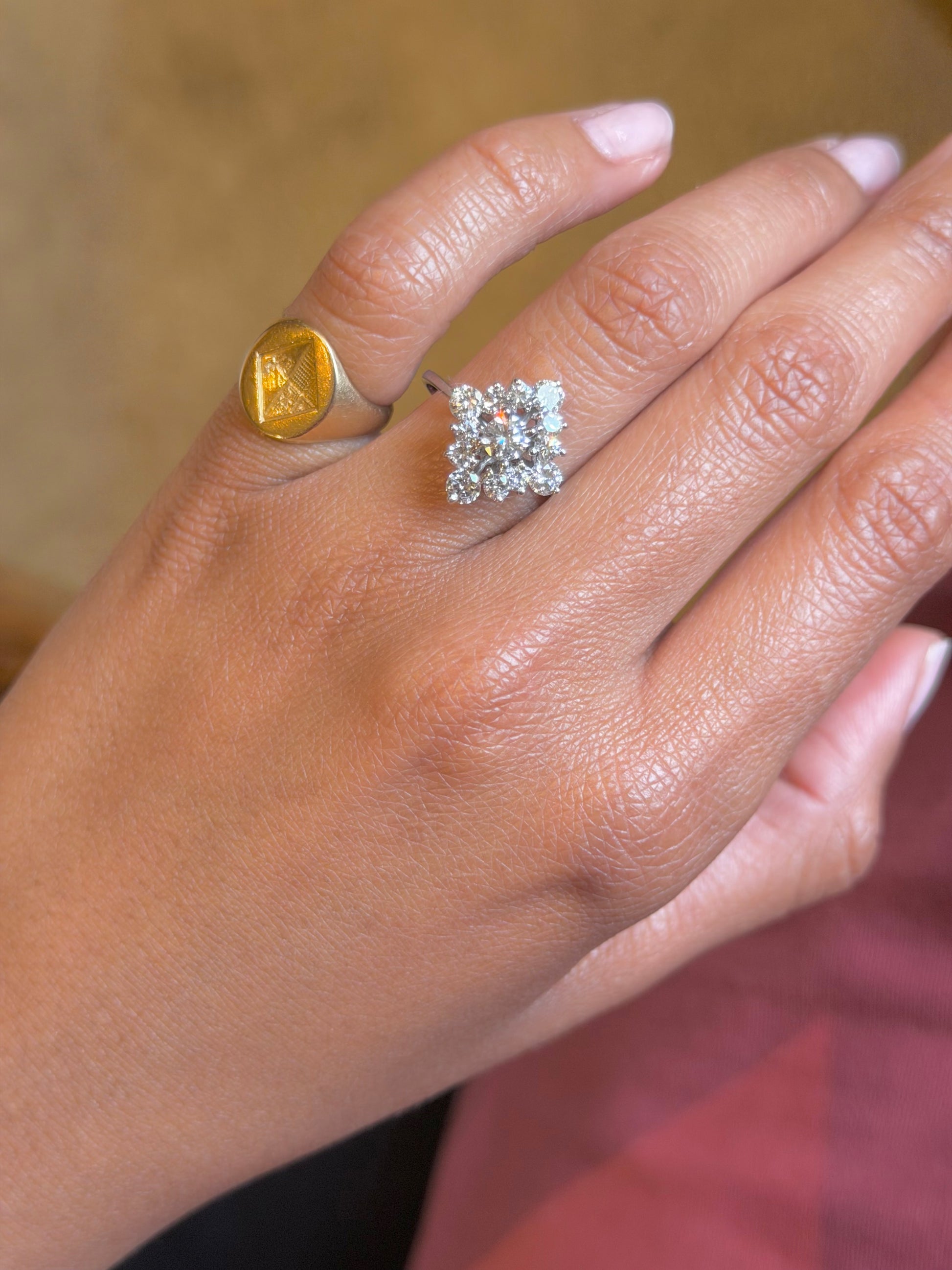 "Anaïs" Bague Losange en or blanc et diamants
