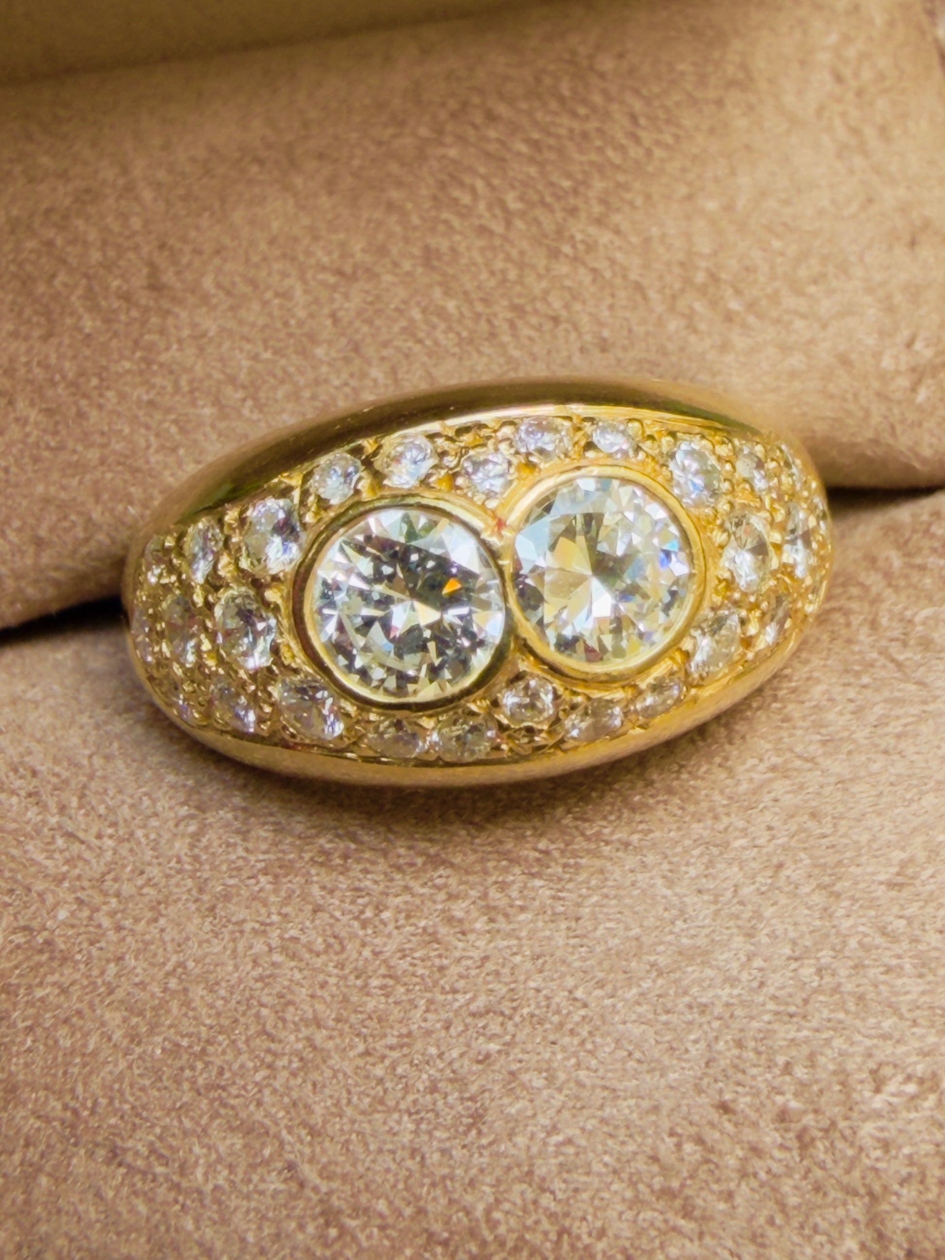 "Louison" Bague Jonc en or jaune et diamants
