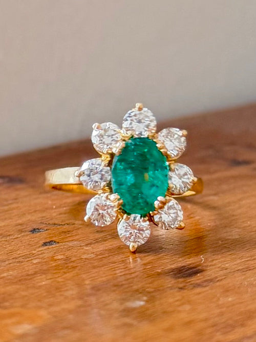 « Iris » Bague Marguerite en or jaune, émeraude et diamants